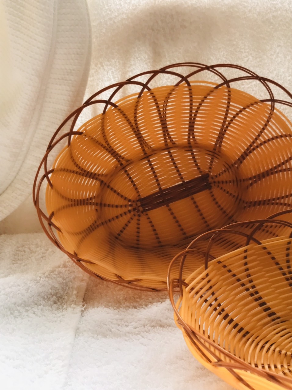 Rổ Nhựa Giả Mây Hình Tròn Và Oval