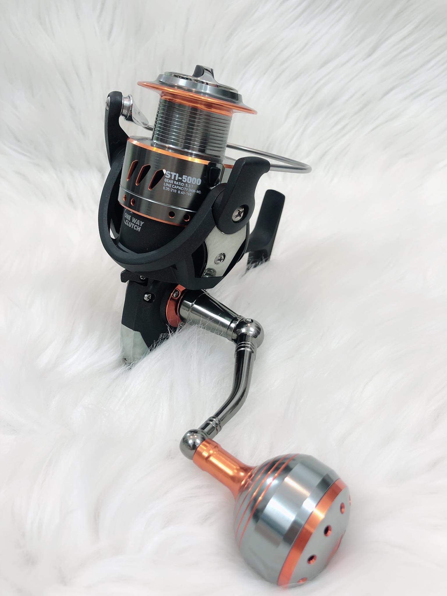 Máy câu cá PIONEER STINGER STI - 4000/5000/6000