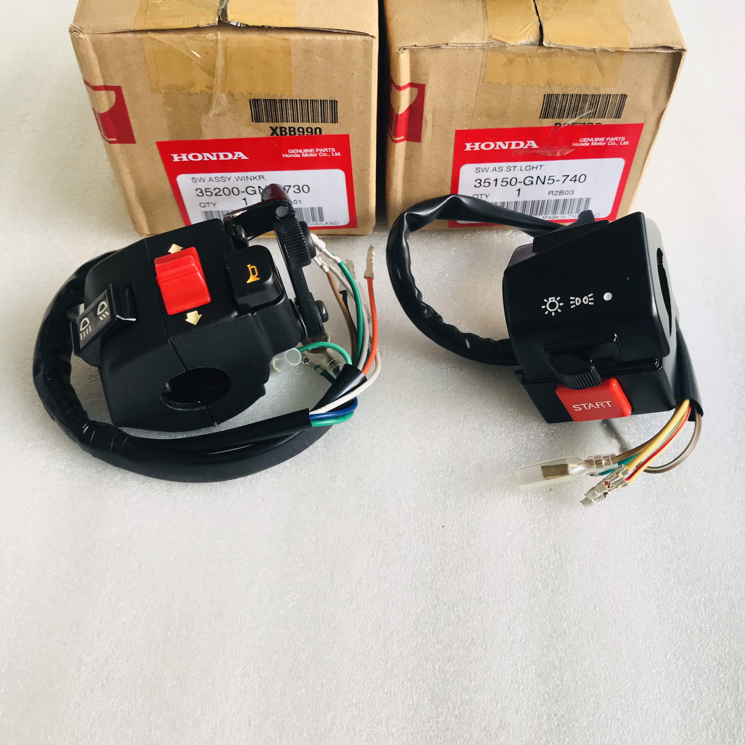 Cùm công tắc dream thái zin honda thái lan - 35200-gn5-730/ 35150-gn5-740