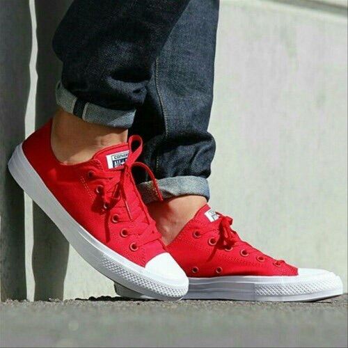 Giày Converse Màu Đỏ Cao Cổ Thấp Cổ (Thanh Lý Giá Rẻ)