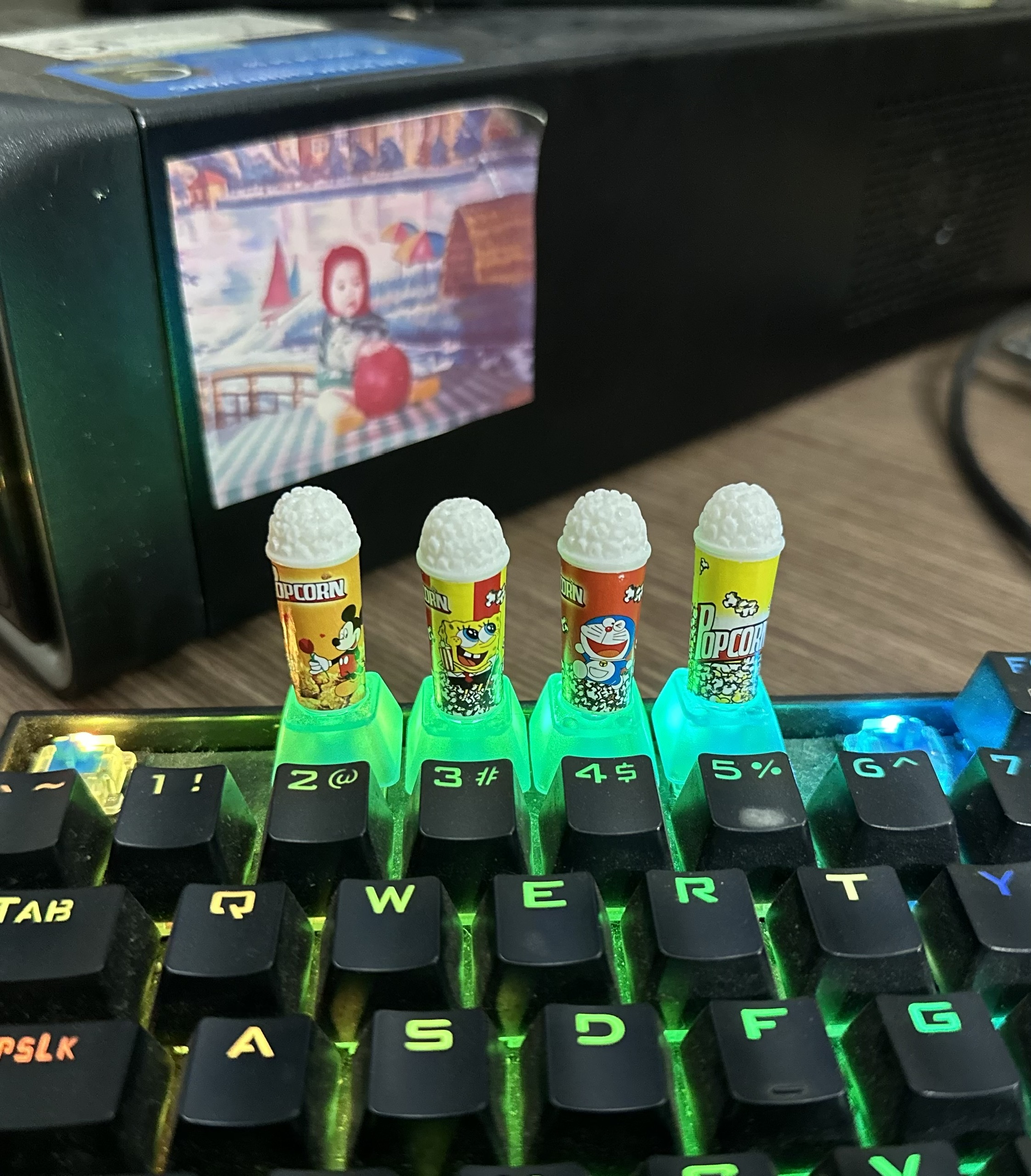 Keycap các loại chân xuyên LED (xem hết ảnh nha bà con ^^)
