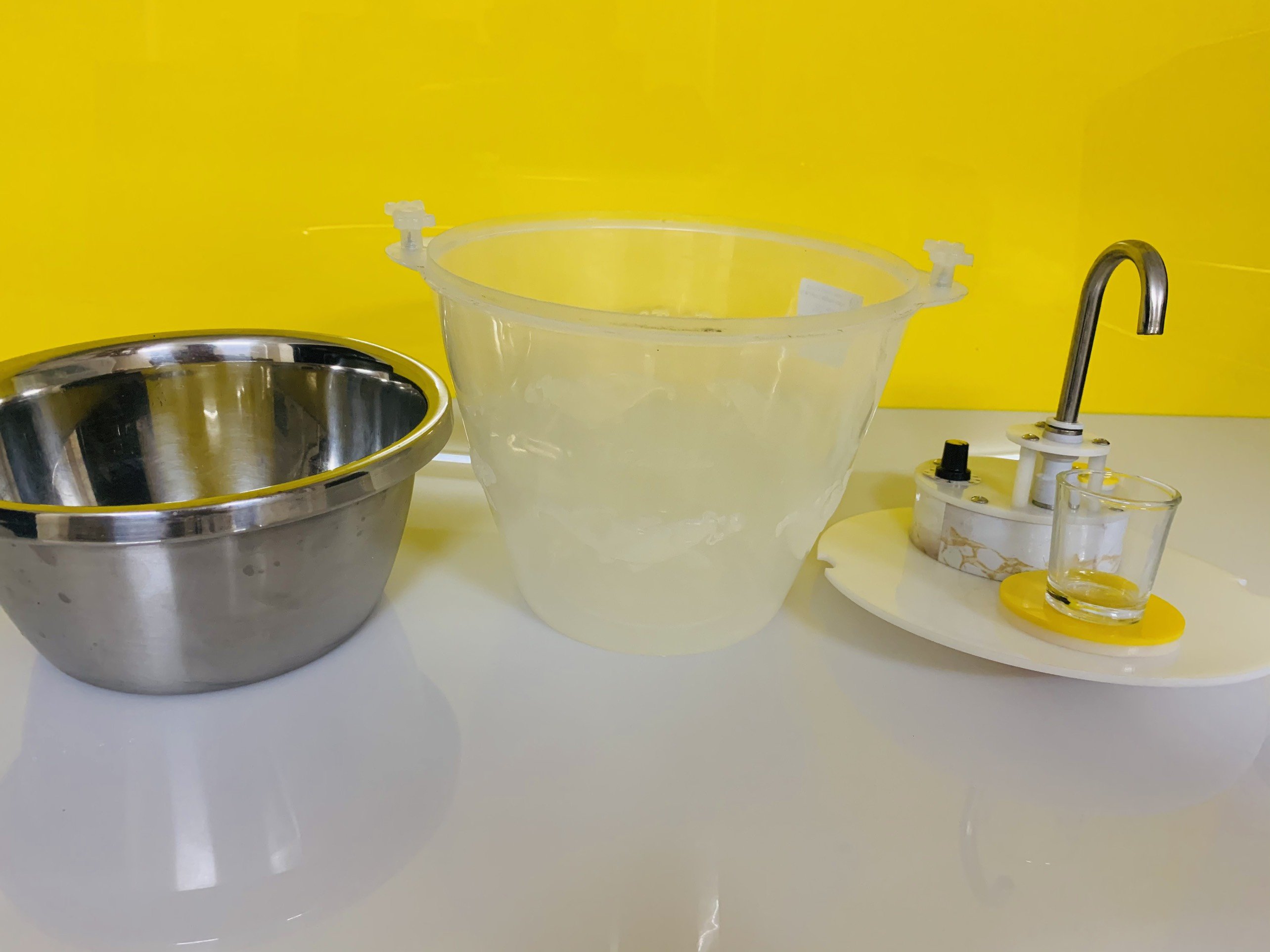 BÌNH RÓT RƯỢU - ƯỚP LẠNH RƯỢU