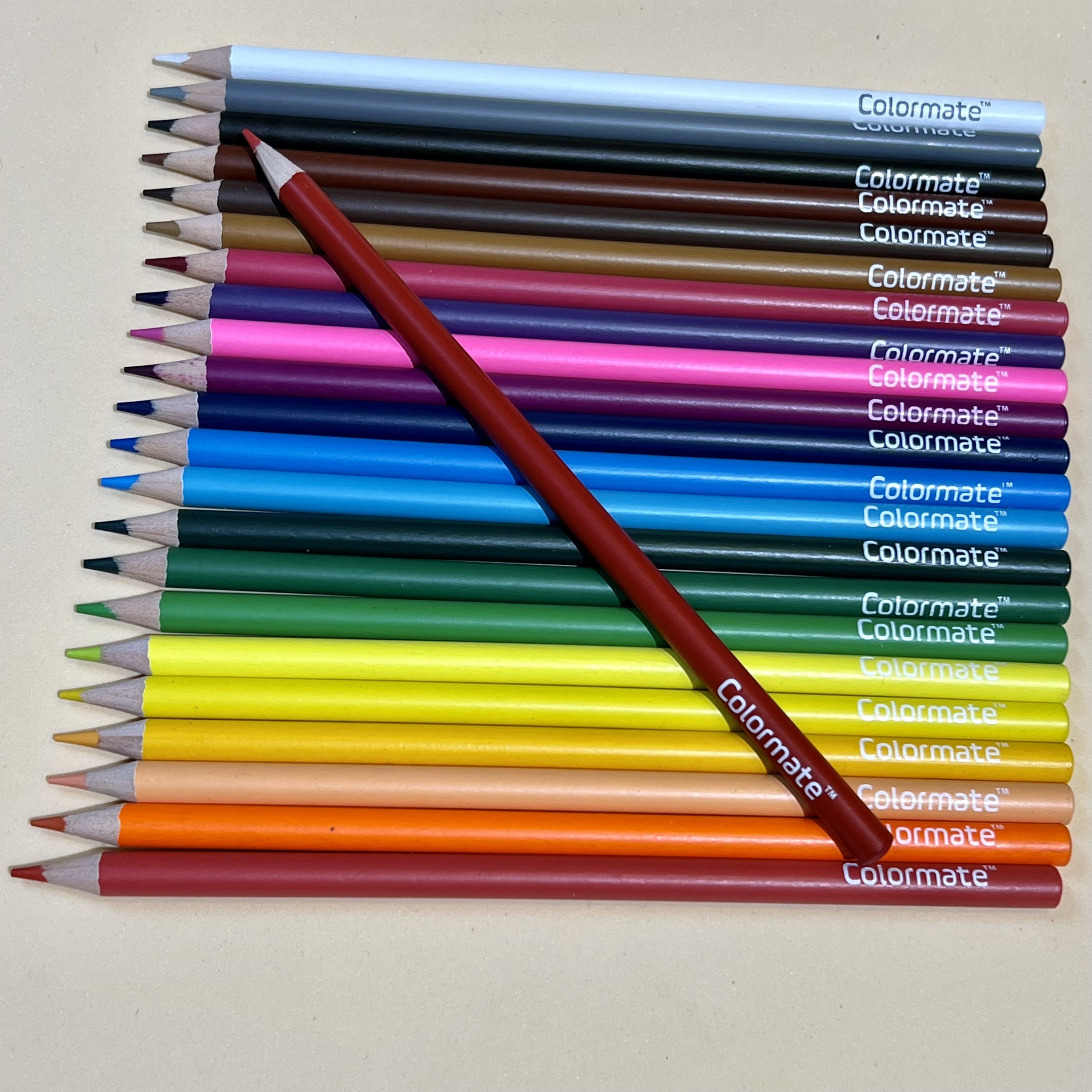 BÚT CHÌ MÀU NHIỀU MÀU THÂN GỖ CAO CẤP COLORMATE