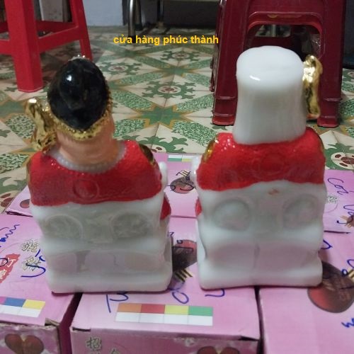 thổ địa ông bà đỏ