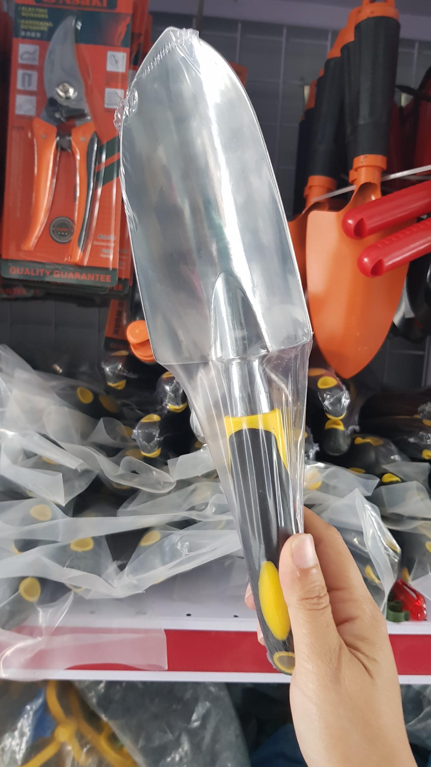 XẺNG XÚC ĐẤT CÁN INOX