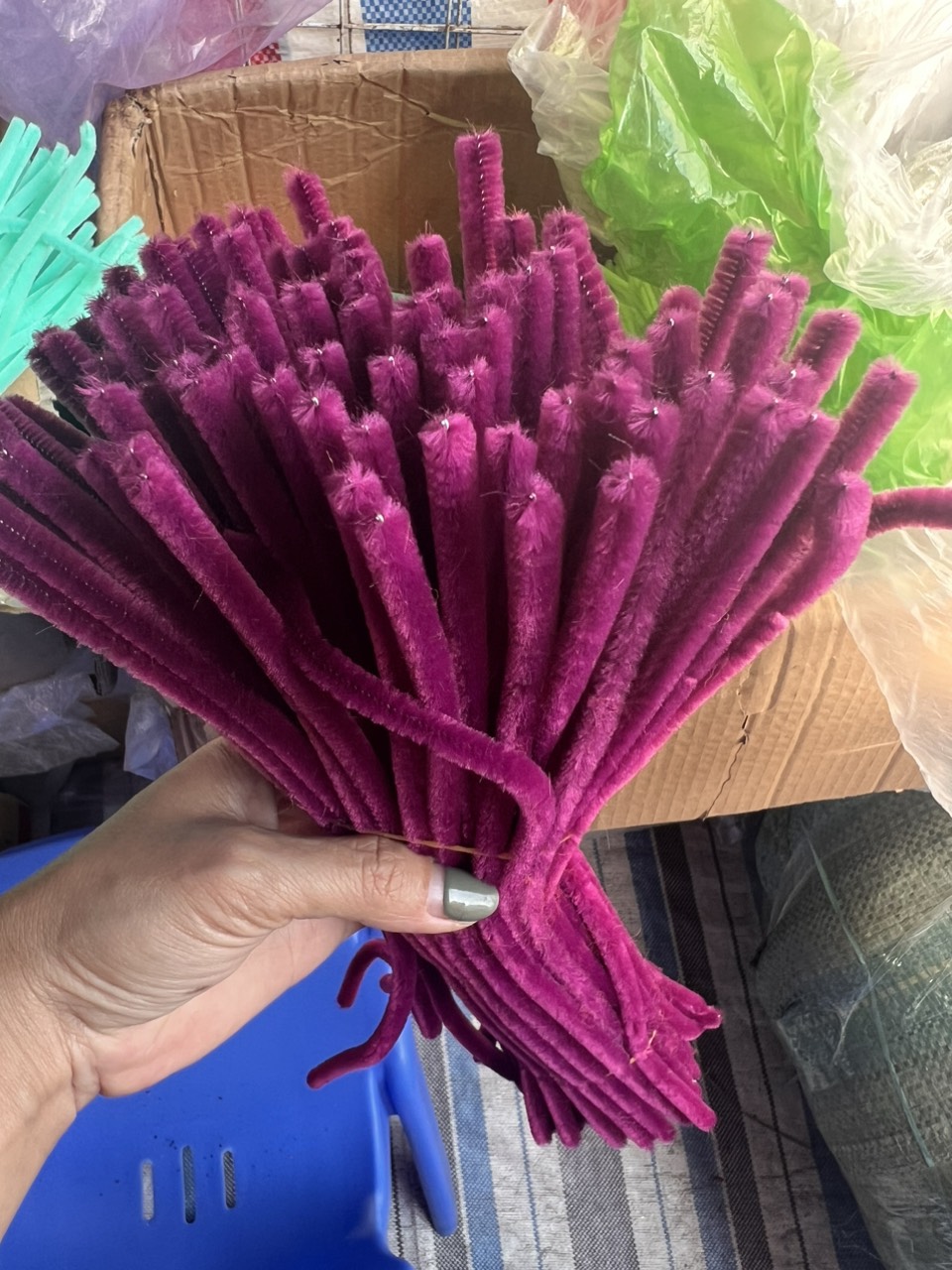Kẽm nhung bó 100 sợi đủ màu