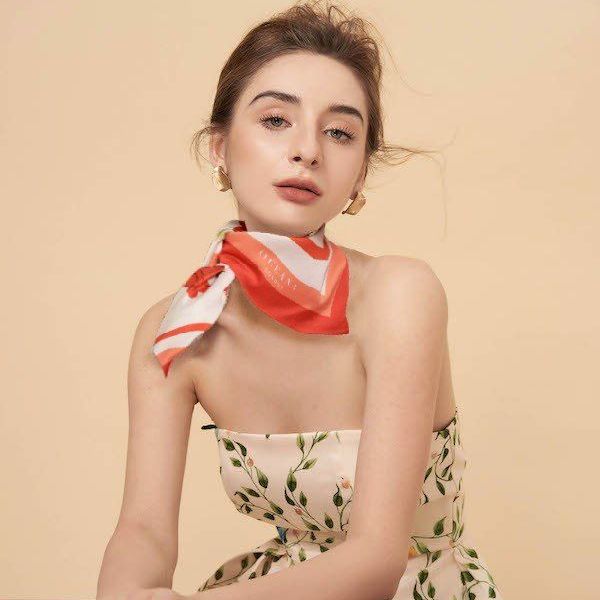 Oceana London - Khăn lụa vuông Vency Scarf