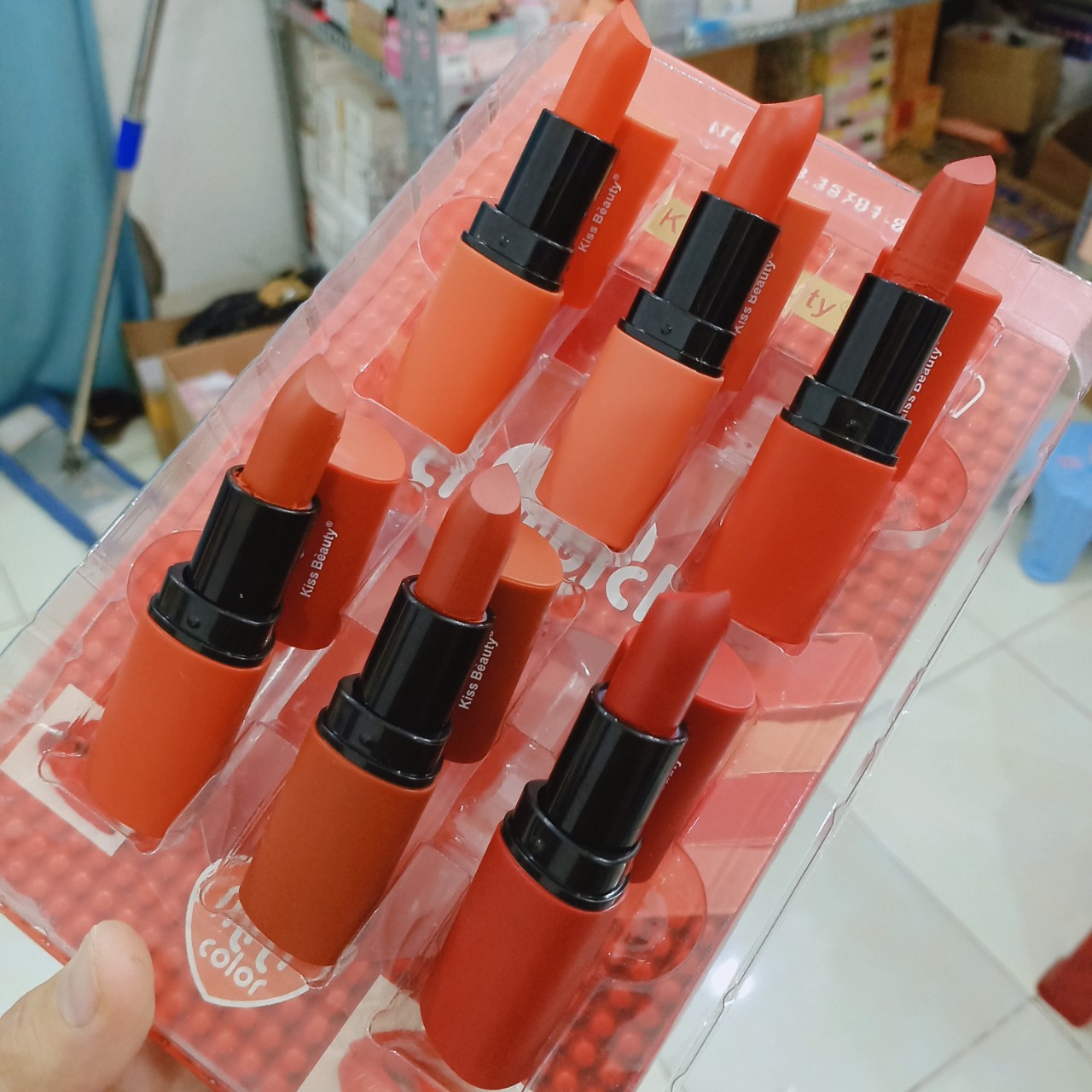 [HCM]Set 6 cây son lì dạng thỏi Kiss Beauty