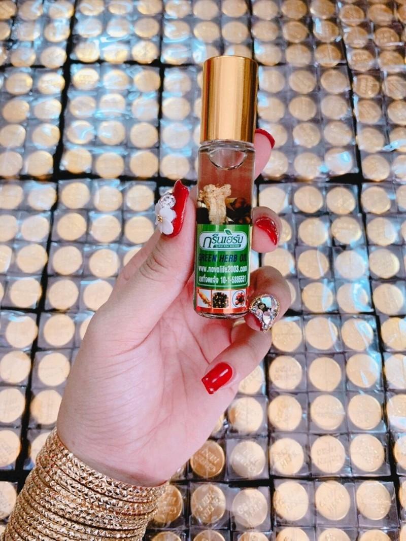 Combo 3 Chai Dầu Nhân Sâm Ginseng Green Herb Oil Thái Lan 8ml