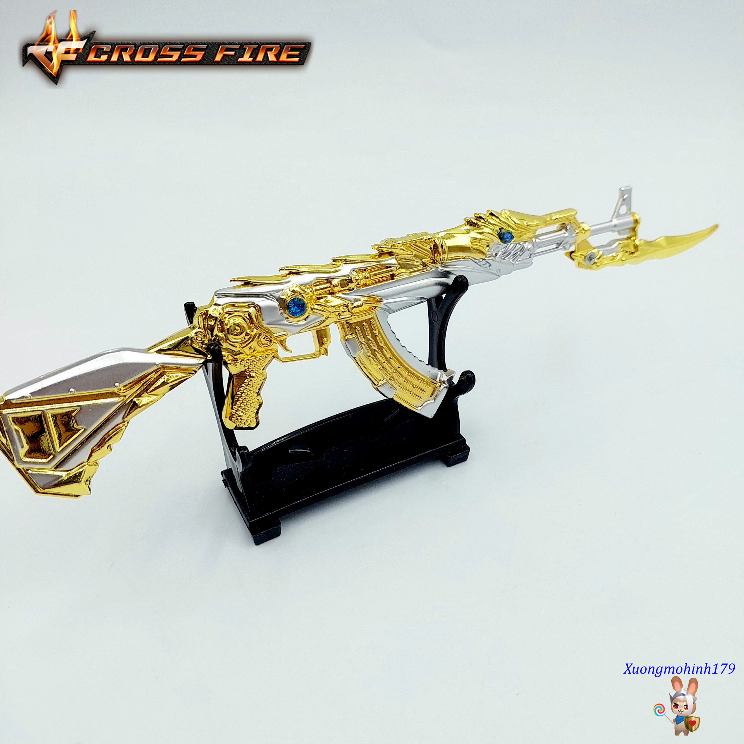 Mô hình sưu tầm Đột Kích AK Transformer VIP Crossfire