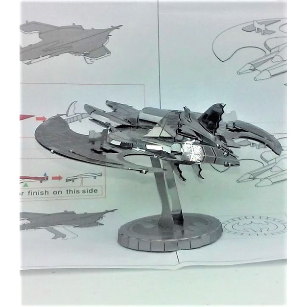 Mô Hình 3D Kim Loại Phi Thuyền Batwing 1989 (chưa ráp)
