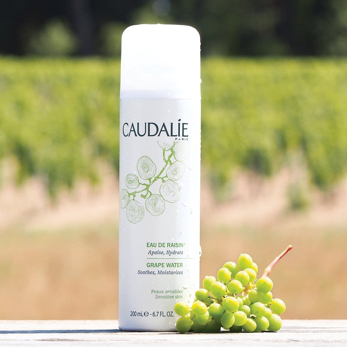 Xịt khoáng nho Caudalie Grape Water 200ml - Pháp