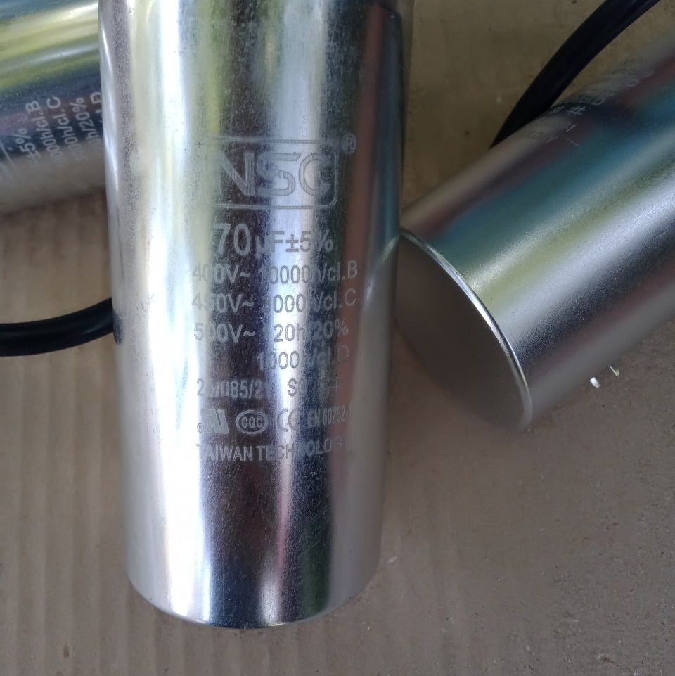 Tụ điện động cơ  xoay chiều 70 uF NSC (vỏ nhôm)