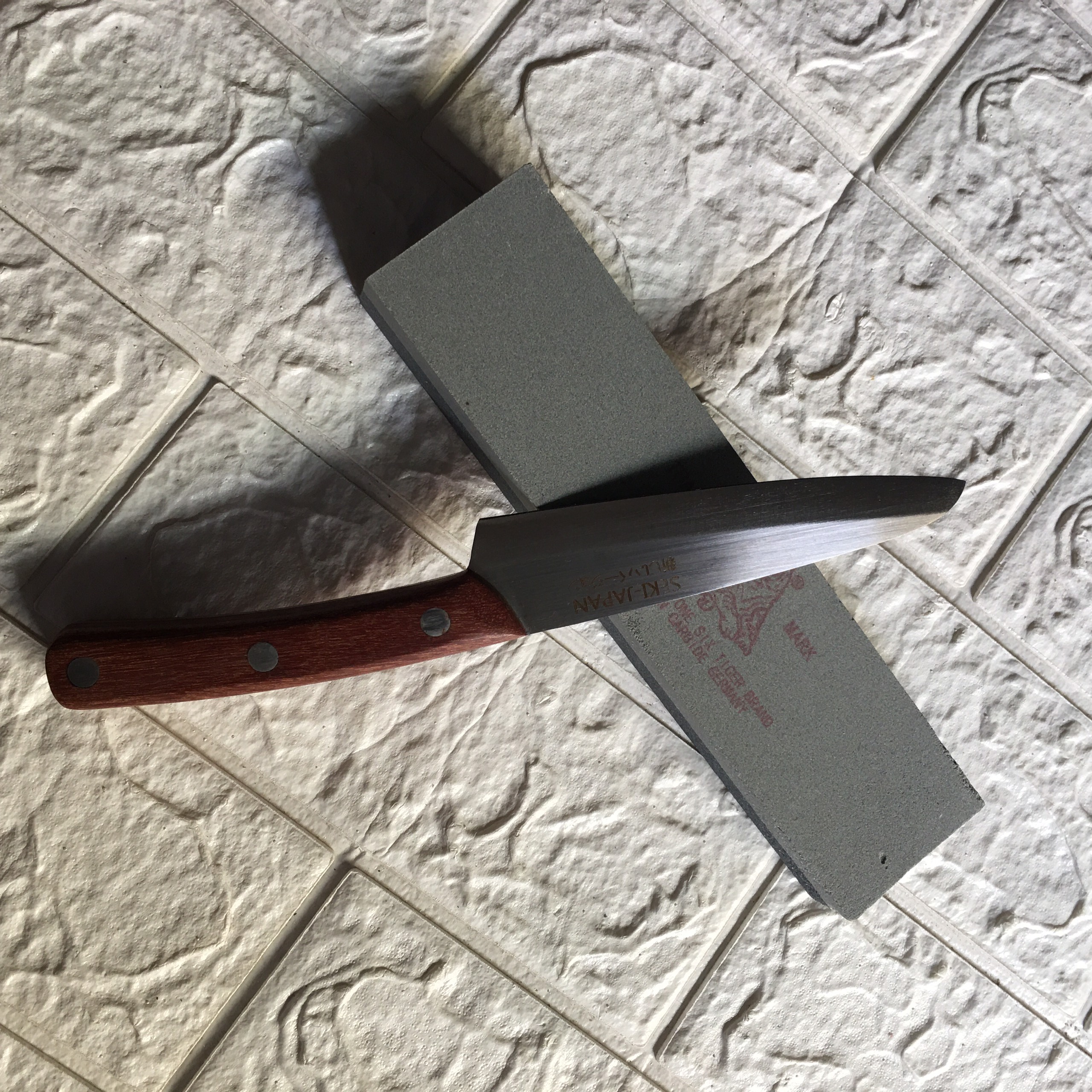 [HCM]Đá mài dao 2 mặt - Thái lan (280mm)