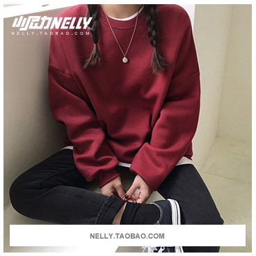 Áo Sweater Nelly Heybig trơn màu đỏ đô
