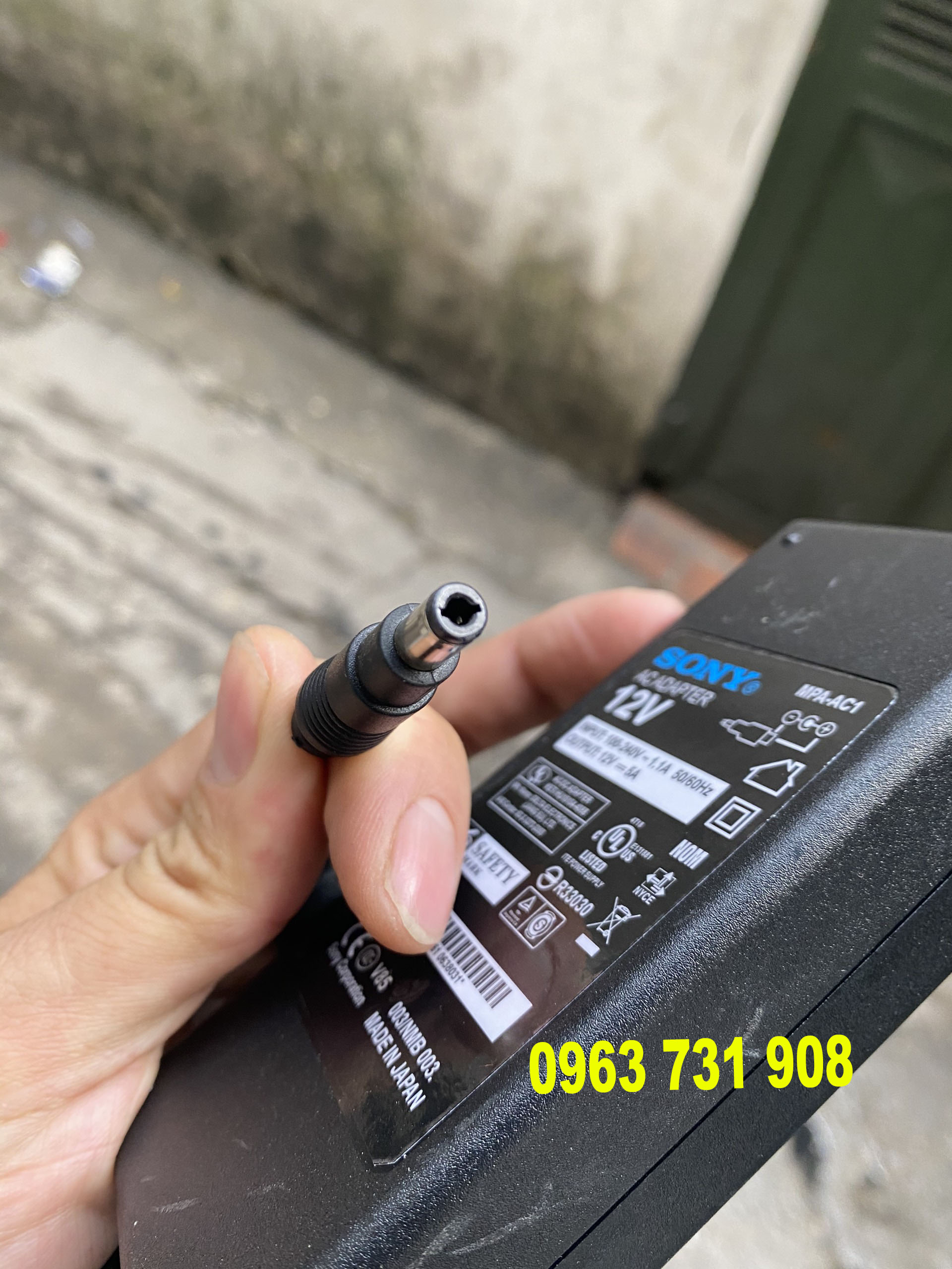 Nguồn sạc 12V-5A Sony