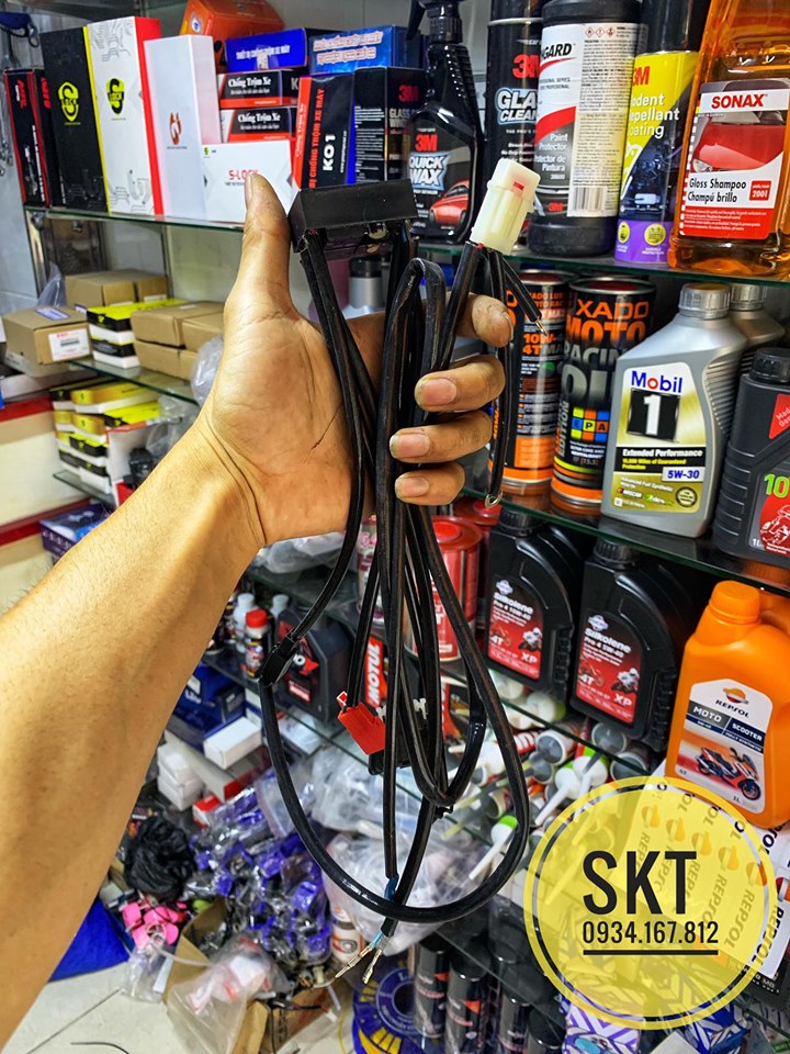 [HCM]Bộ Mạch Lắp Đèn Trợ Sáng Bật Tắt Trên Nút Passing Xe Winner X