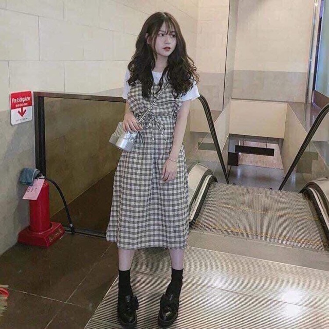 Váy Yếm Karo A1
