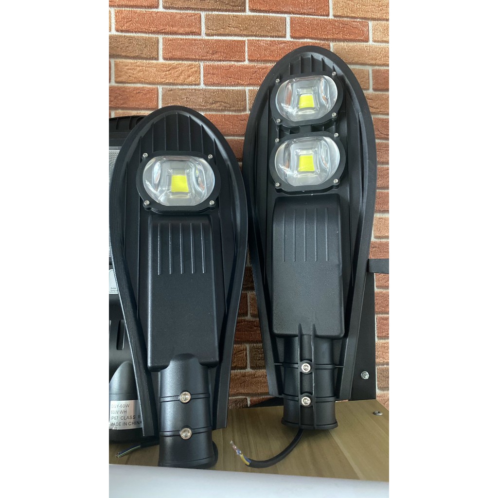 Đèn đường kiểu chiếc lá-50W,100W,150W,200W Chuẩn IP67