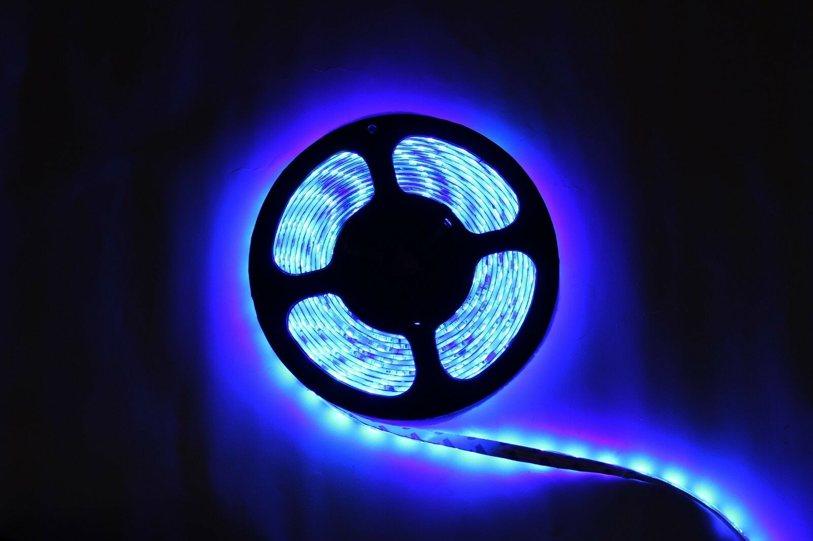 Cuộn led dây dán 5m 5050 silicon 1 màu