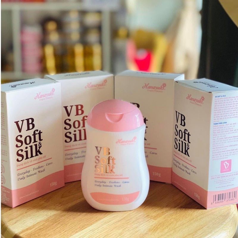 Dung Dịch Vệ Sinh Phụ Nữ HANAYUKI Hồng VB Soft & Silk 150g.