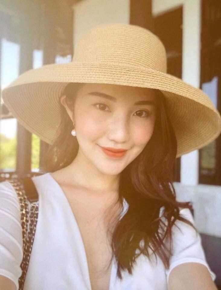 Nón rộng vành, mũ lồng đèn Hội An