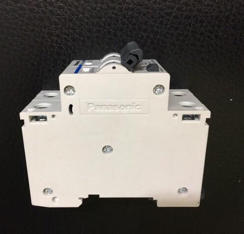 Cầu dao CB chống giật 32A Panasonic BBDE 23231 CNV 2cực