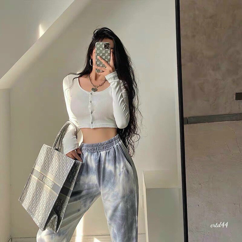 Áo Croptop Thun Gân Cúc Bấm Tay Dài