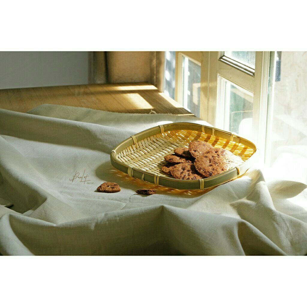 Mẹt tre nan trắng hình vuông D 21*21cm