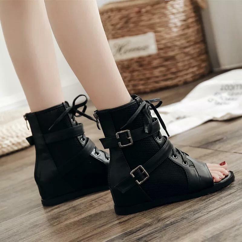Giày boots hở mũi 2 khóa siêu chất và siêu đẹp