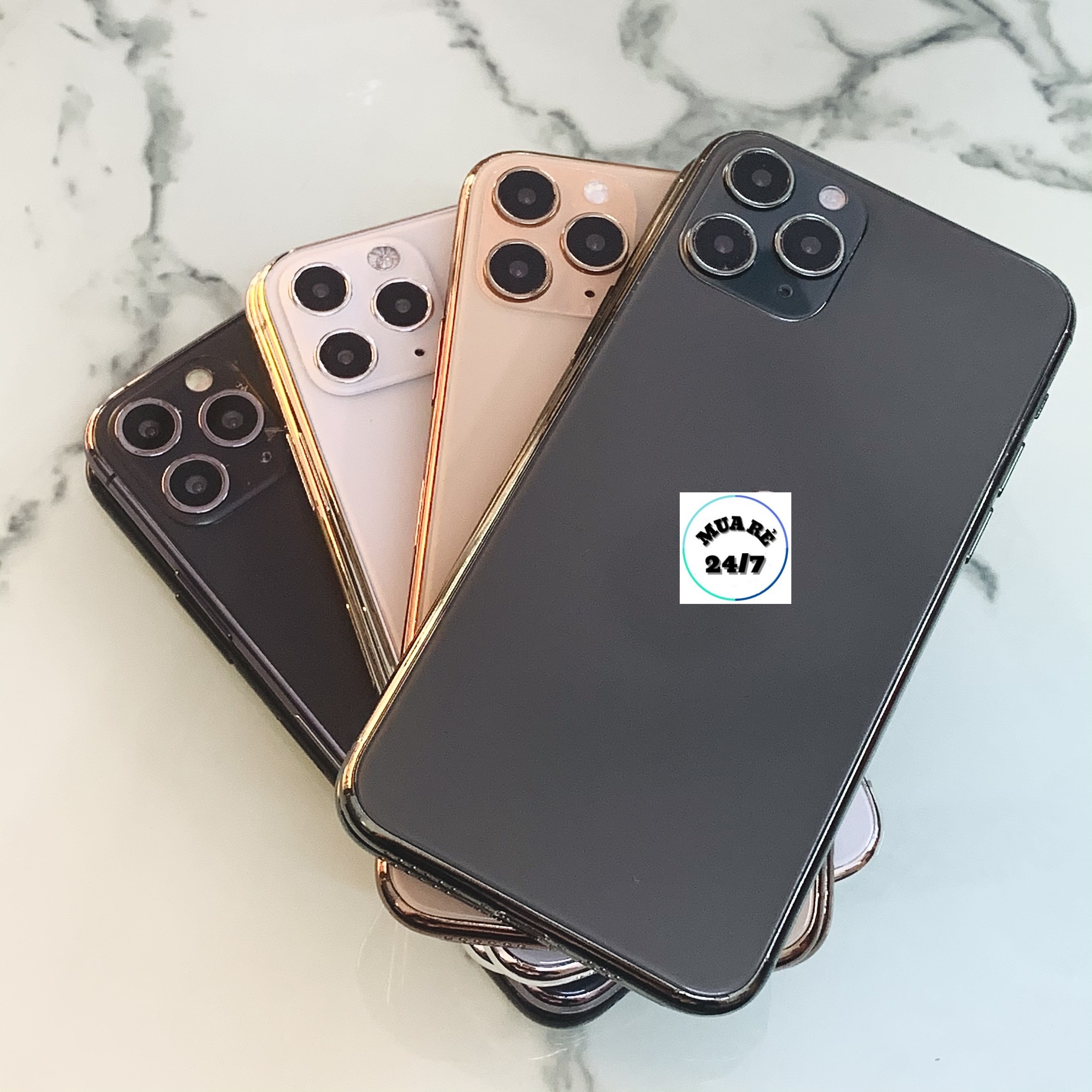 Mô hình iP 11 Pro  trưng bày cực đẹp