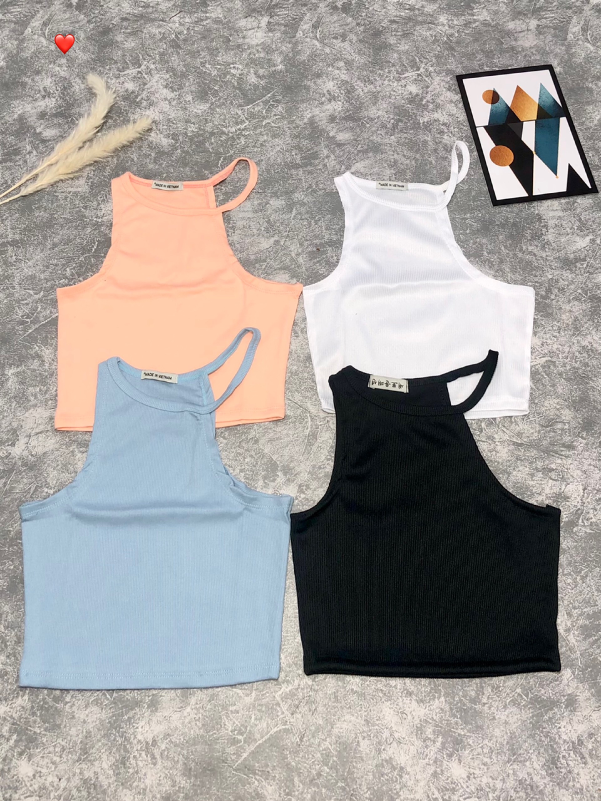 Áo croptop kiểu mới độc lạ cá tính cho bạn nữ HP