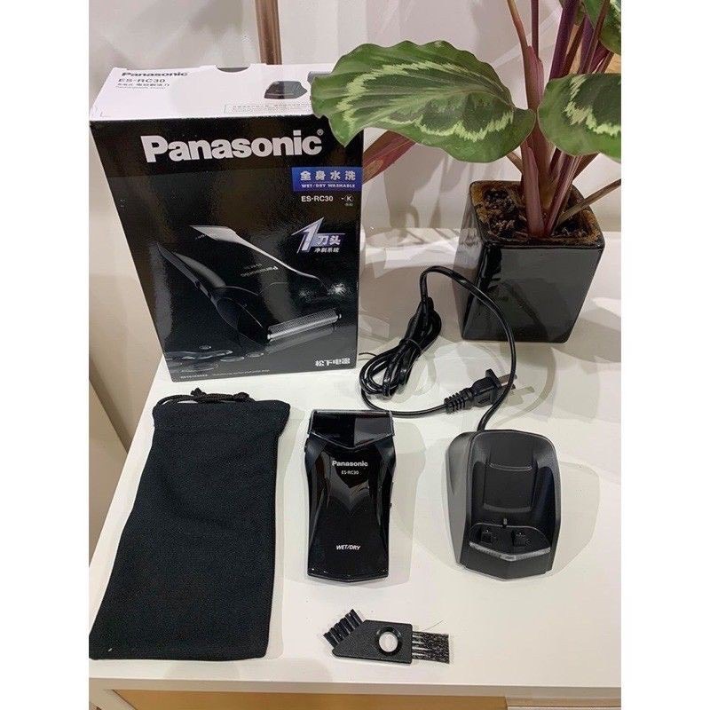 Máy cạo râu cao cấp PANASONIC ES-RC30 nhật bản