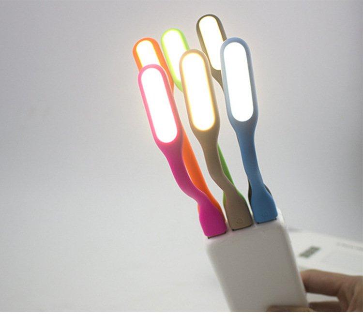 [HCM]Đèn Led Gắn Cổng USB Hiện Đại Kiểu Mới (Màu Sắc Ngẫu Nhiên)