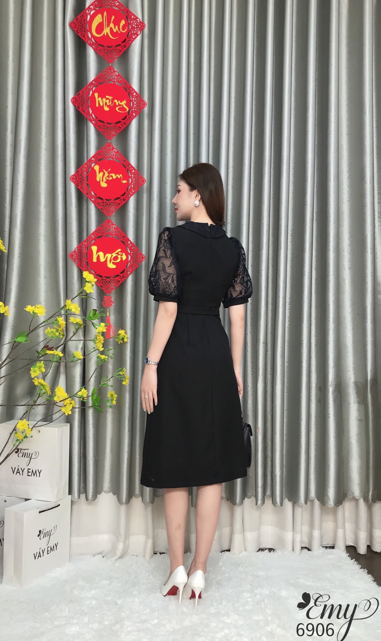 Đầm EMY EM6906  Xoè A Ren
