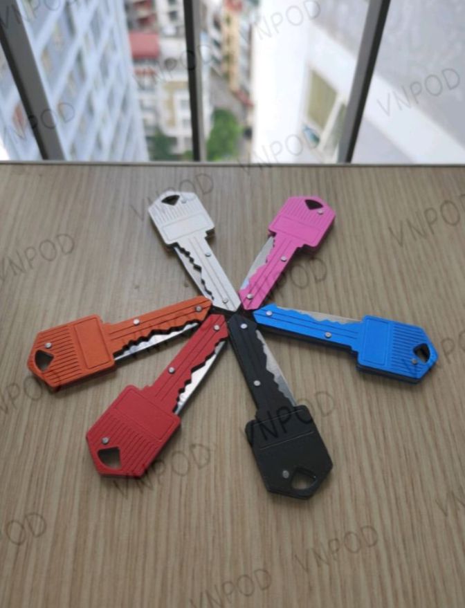 dao hình móc khóa đa năng tiện dụng