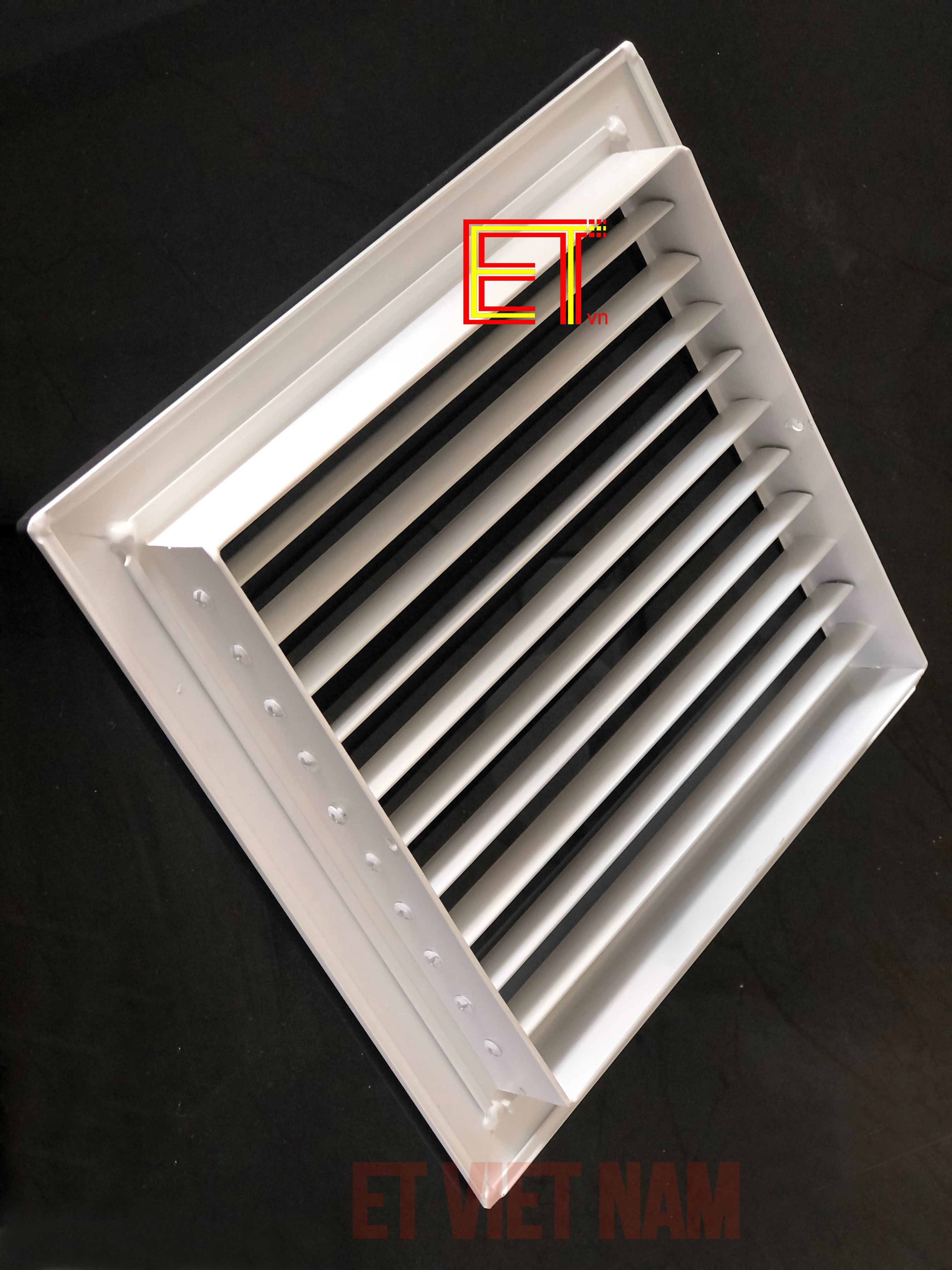 Miệng gió nan thẳng, Cửa gió nan thẳng (nan bầu dục) 200x200