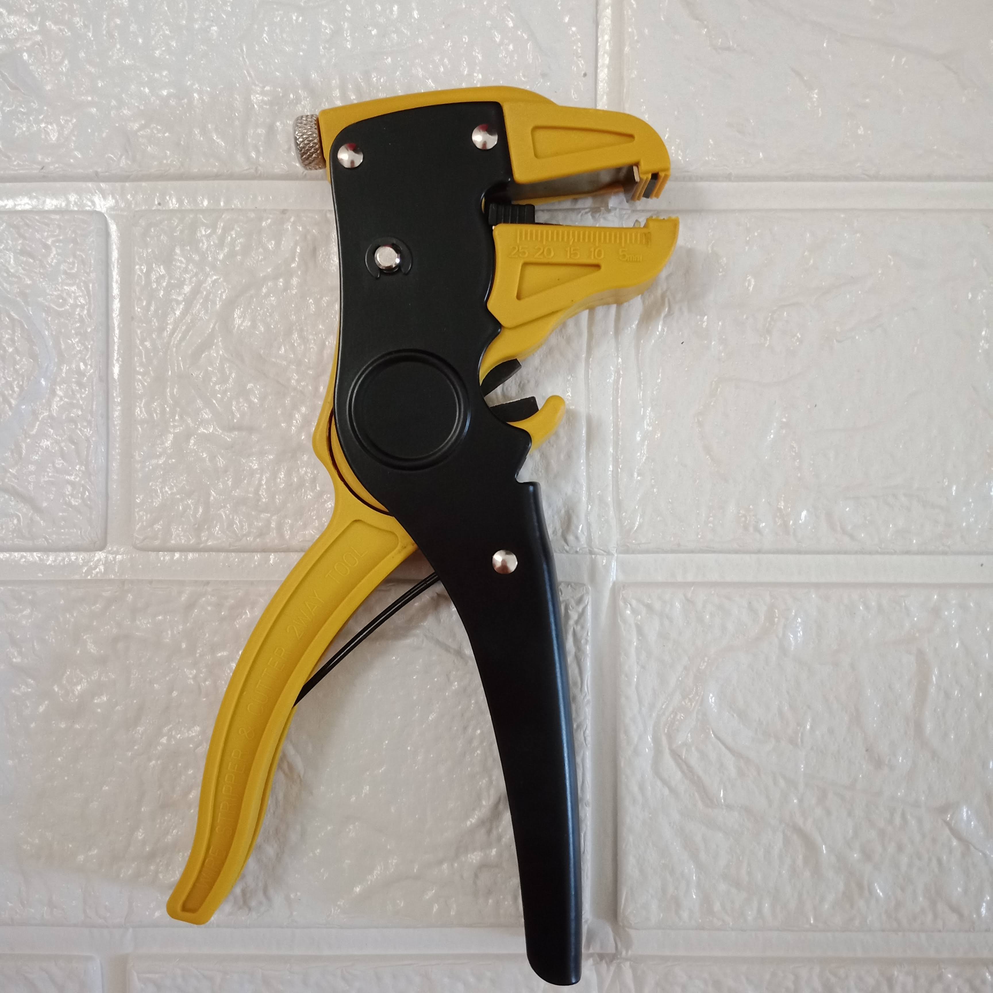Crimped Nose Wire Stripping Pliers