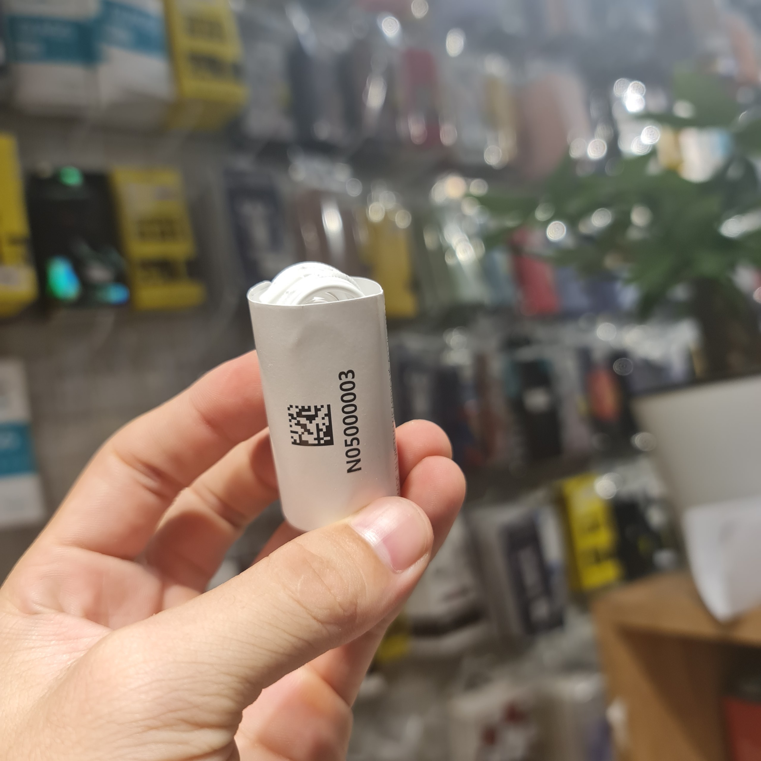 Sạc, Cáp , Tai nghe Vsmart Chính Hãng
