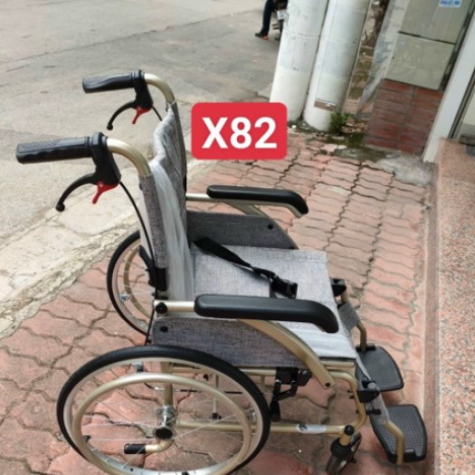 [Chính hãng] Xe Lăn Tay Khung Nhôm Lucass X82