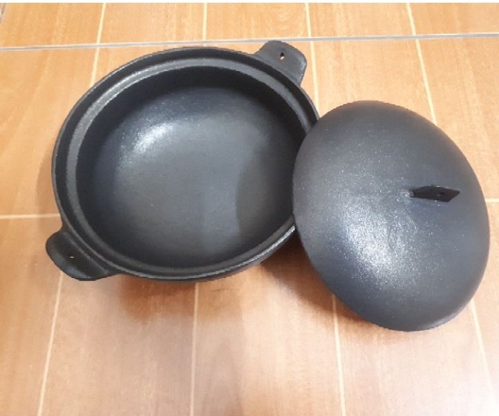 Nồi gang kho thịt cá, nấu cơm niêu 18cm ( số 3 )