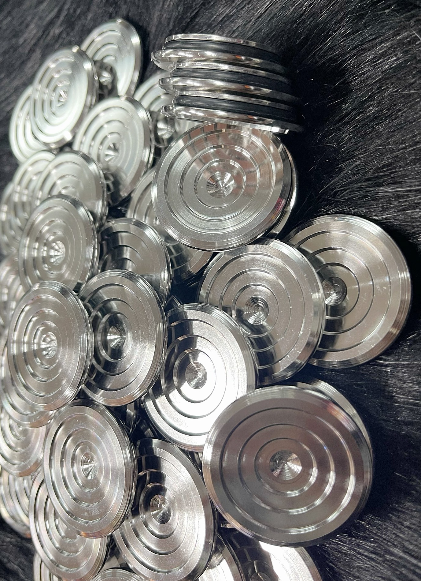 Nút chụp sên Salaya inox 304
