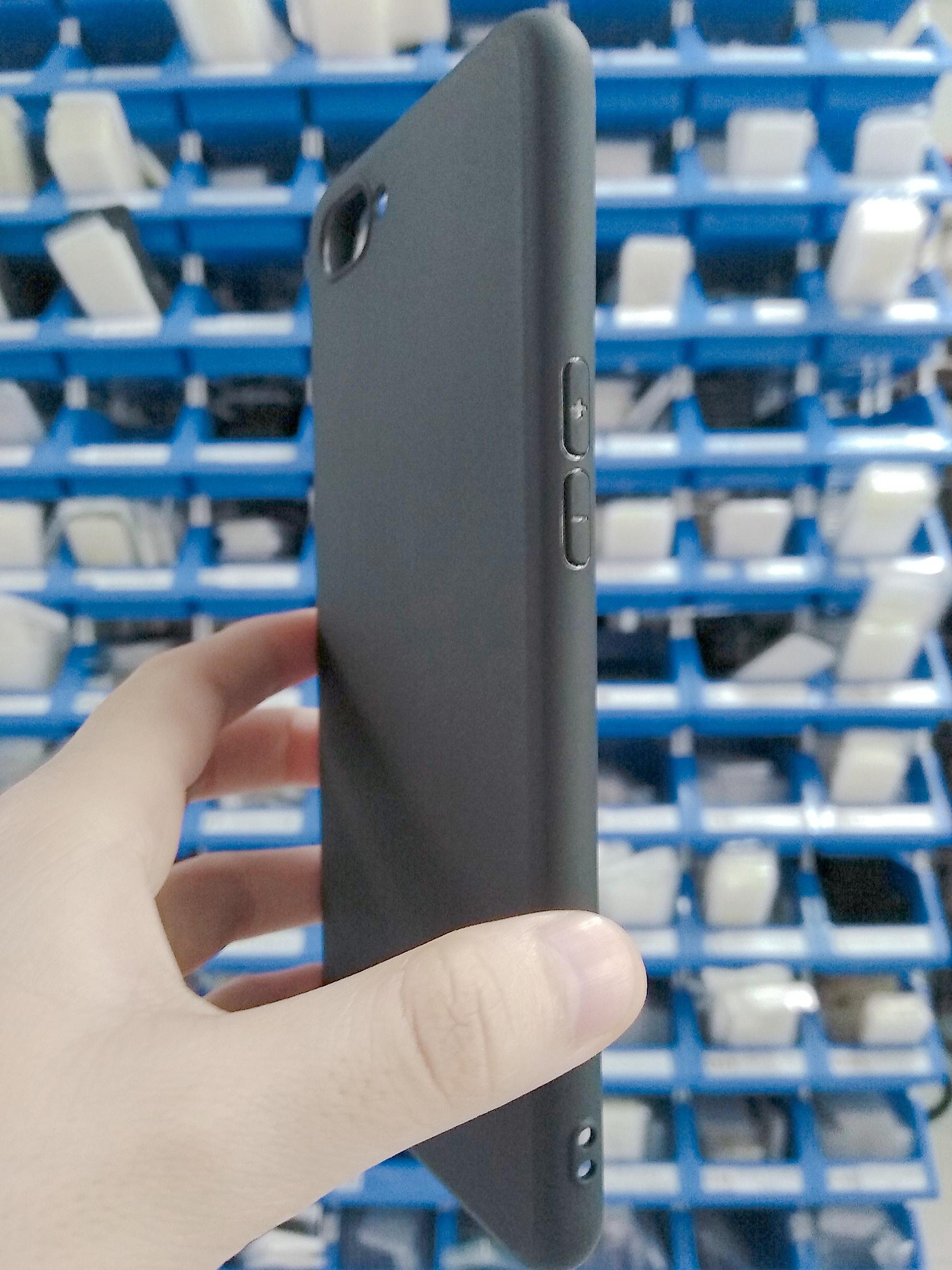 ốp lưng dòng oppo a3s dẻo đen