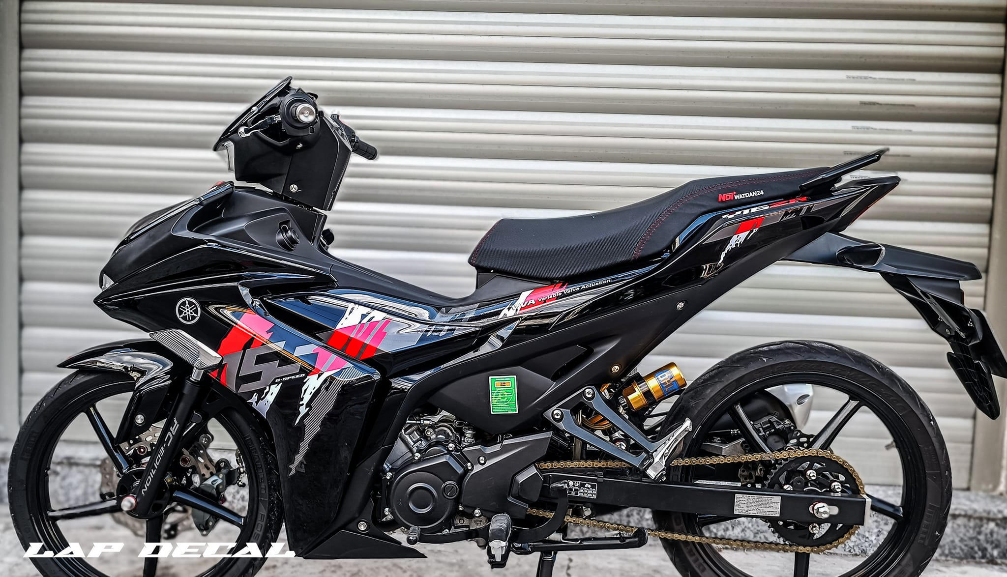 Tem rời exciter 155 - mẫu y16zr special đỏ đen - chuẩn from cực đẹp