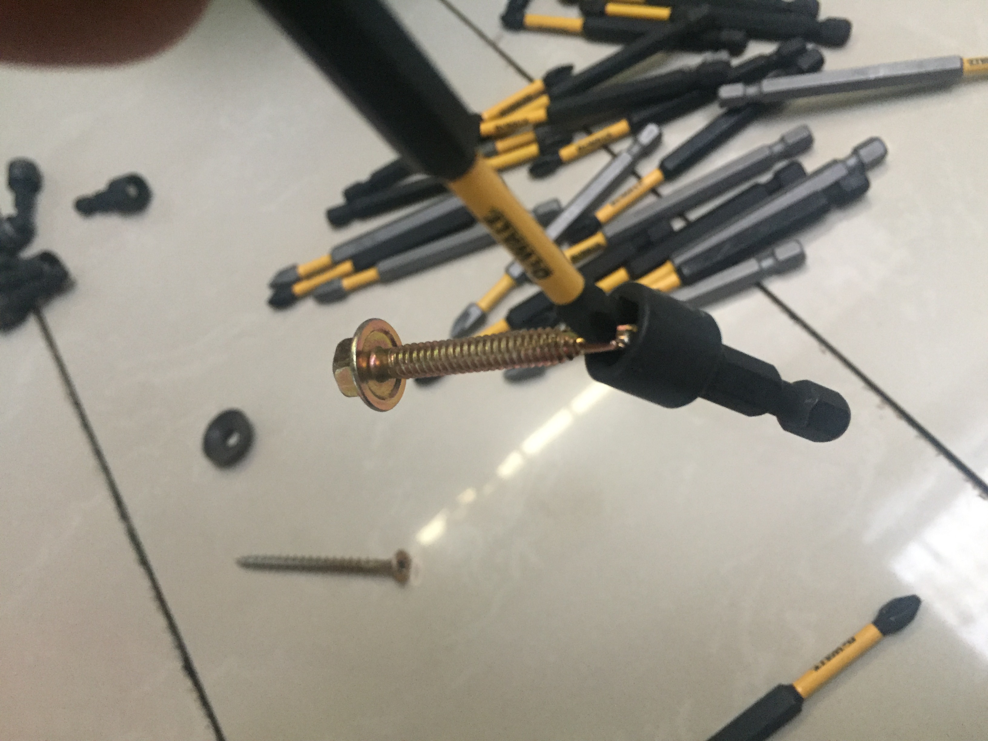 Mũi Vít Dewalt Nhập Mỹ - Mũi Pake - Mũi Vít 4 Cạnh
