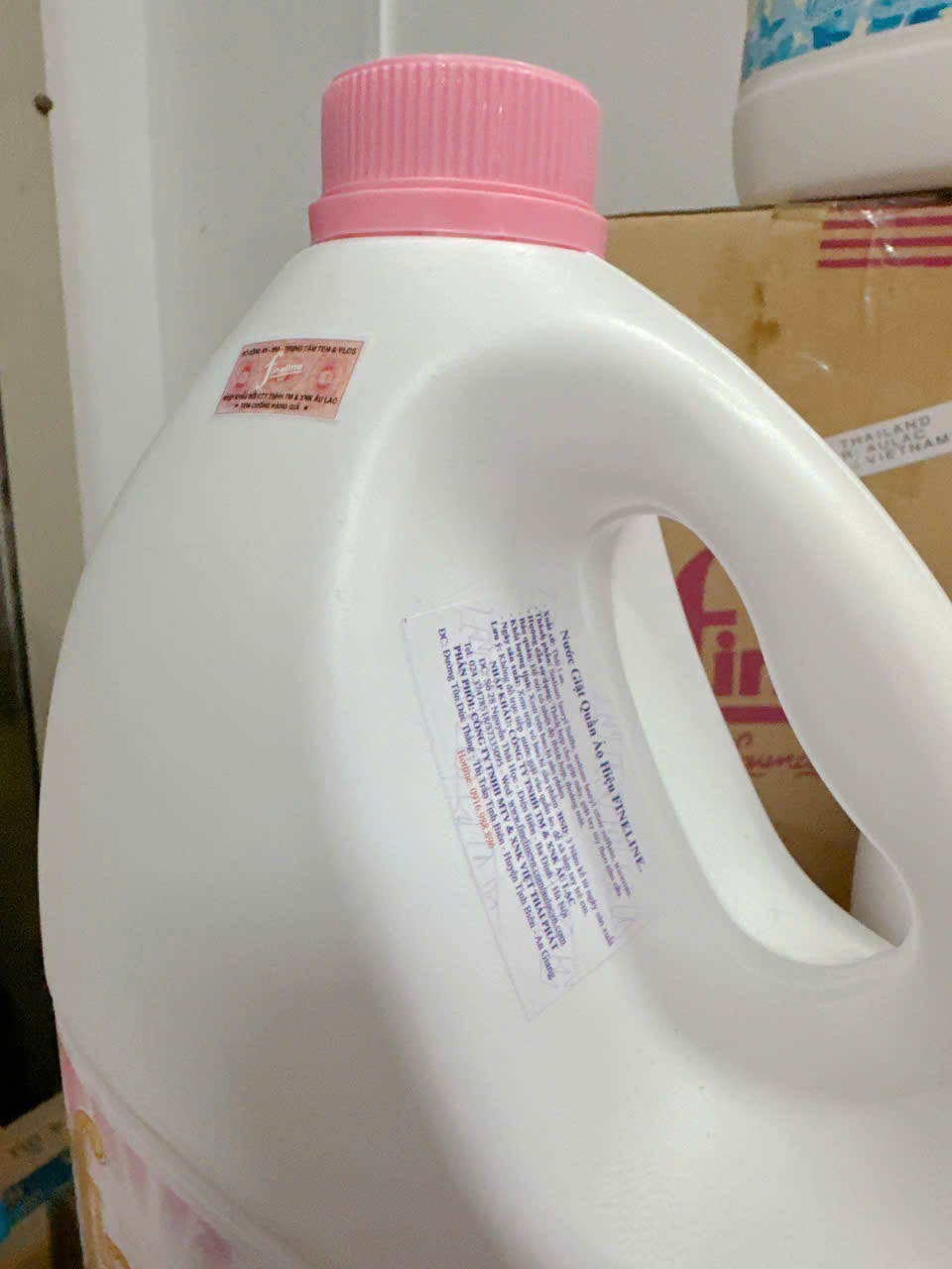 [HCM] Nước Giặt Quần Áo Fineline 3000ml Thái Lan