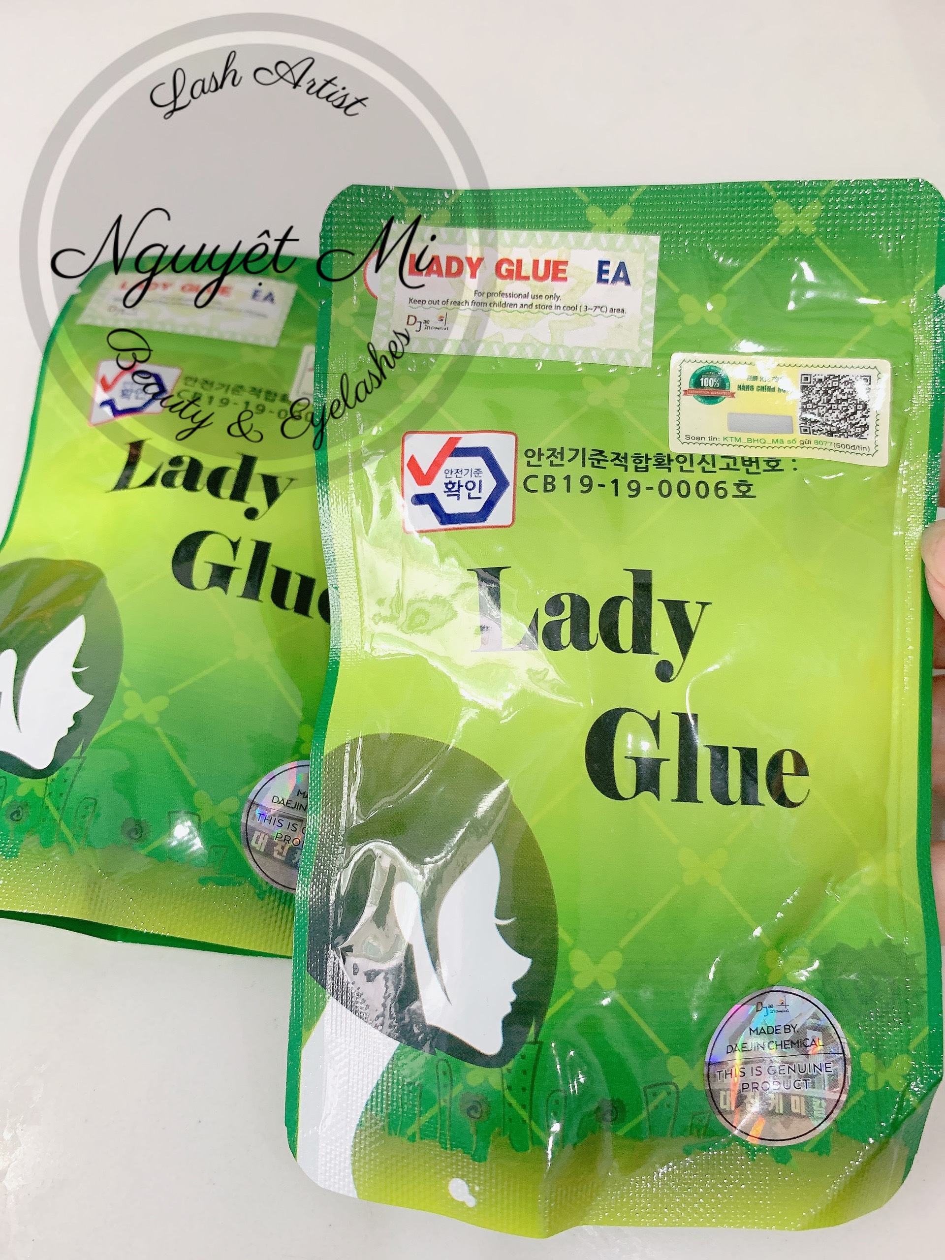 Keo nối mi Lady ( đen + xanh)