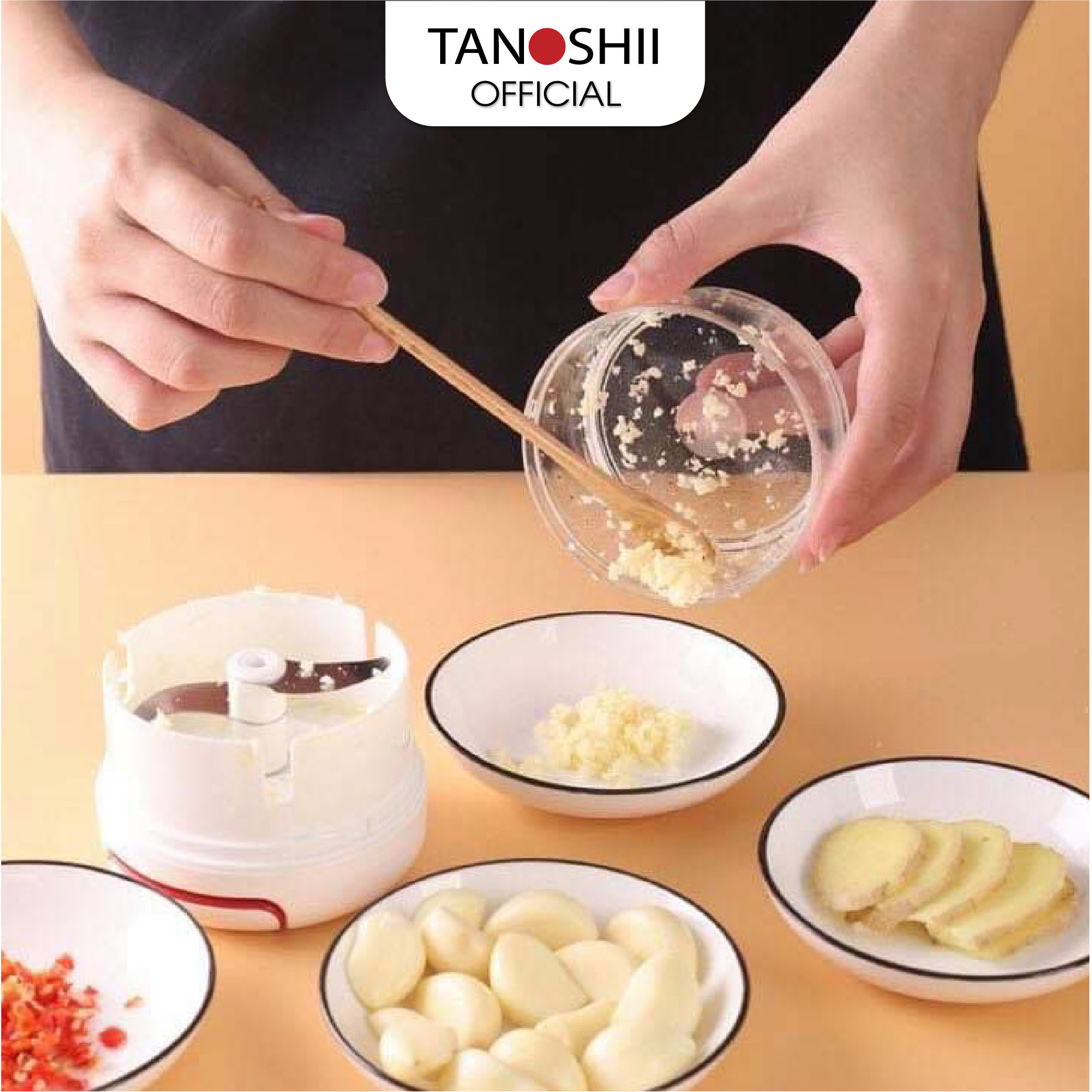 Máy xay tỏi ớt cầm tay mini