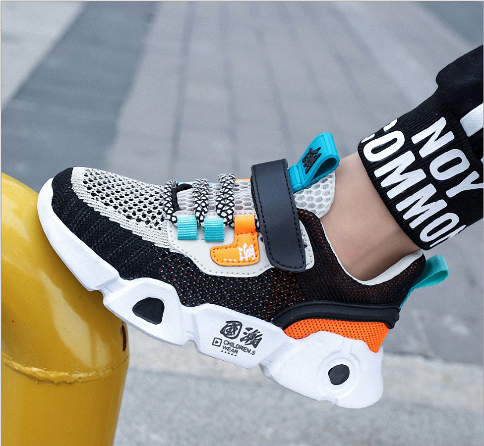 Giày sneaker bé trai siêu nhẹ cao cấp - TT217