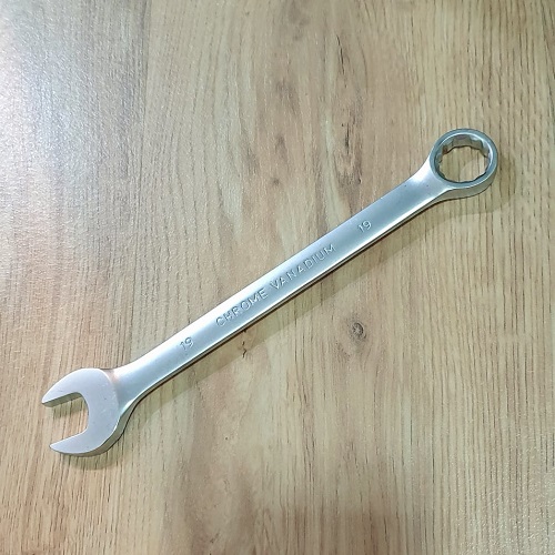 CỜ LÊ 2 ĐẦU VÒNG MIỆNG SIZE 19MM Hợp Kim Thép Cao Cấp Lực Siết Chắc Chắn Không Làm Biến Dạng Đai Ốc